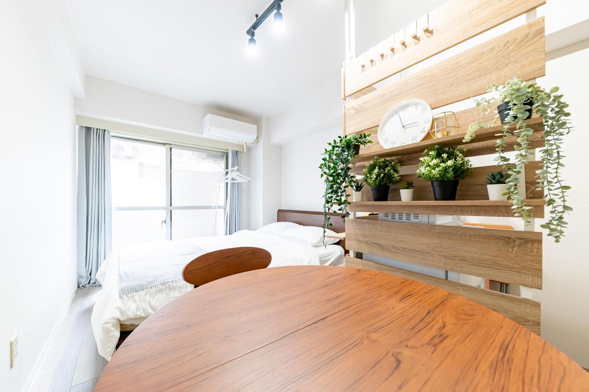 Shinjuku Myroom *